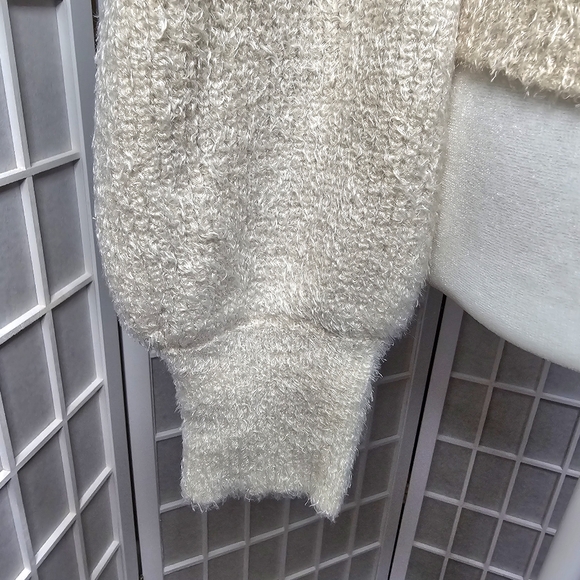 #53.Joie button down Fuzzy sweater in X-small NWOT - Picture 3 of 5